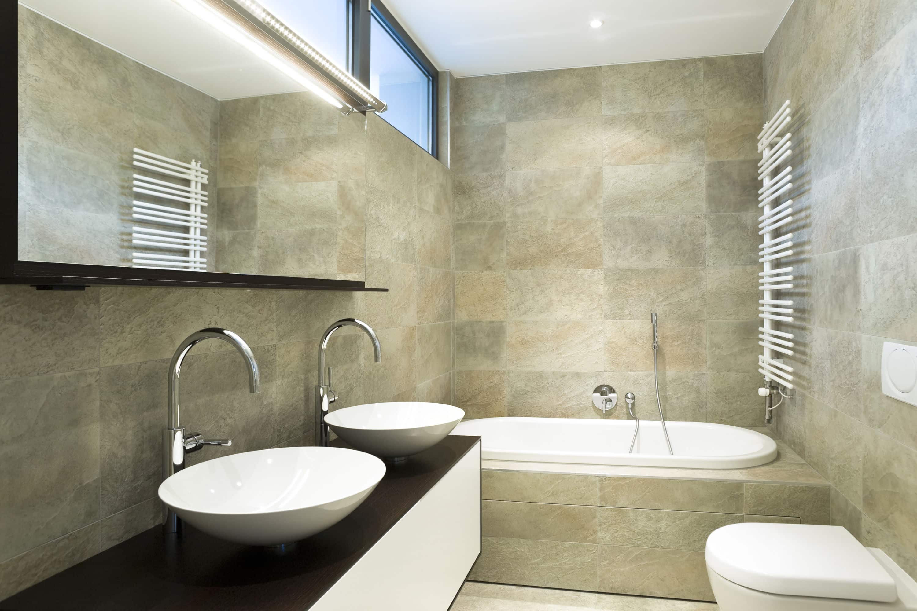 vervormen Met opzet schrijven Kleine badkamer renoveren: kosten & 5 tips [+ Inspiratie]